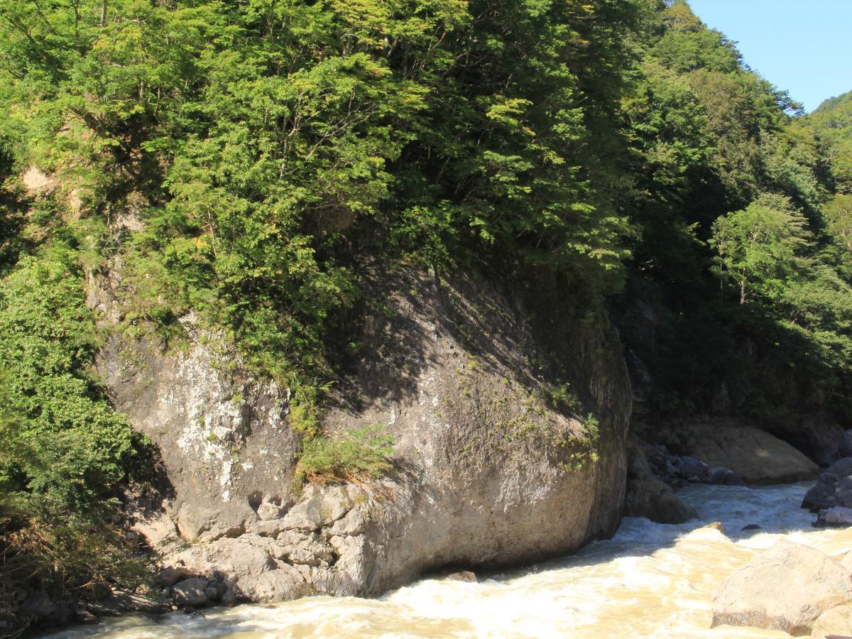 Kiriake Riverside House Hotel Nagano Exterior foto