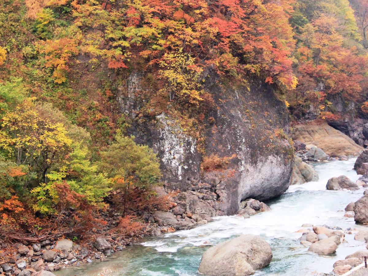 Kiriake Riverside House Hotel Nagano Exterior foto