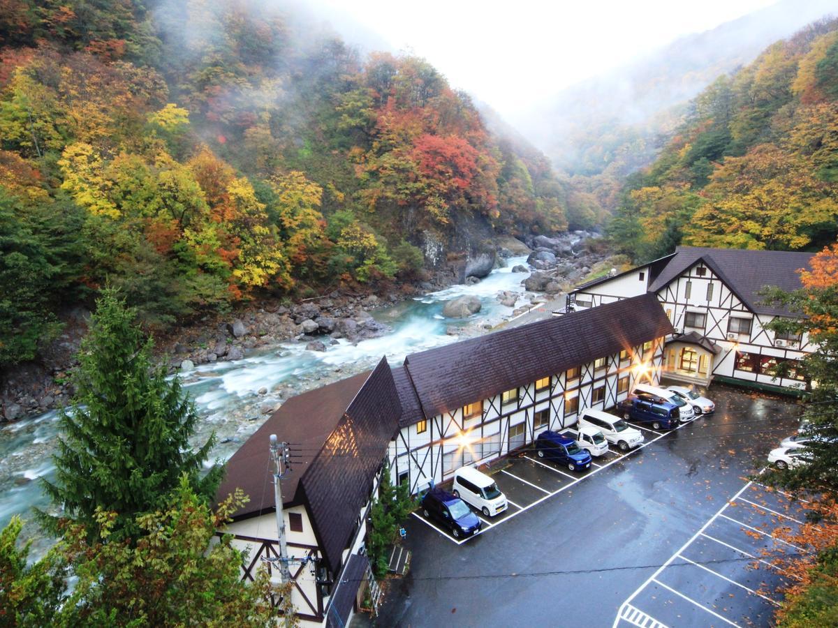 Kiriake Riverside House Hotel Nagano Exterior foto